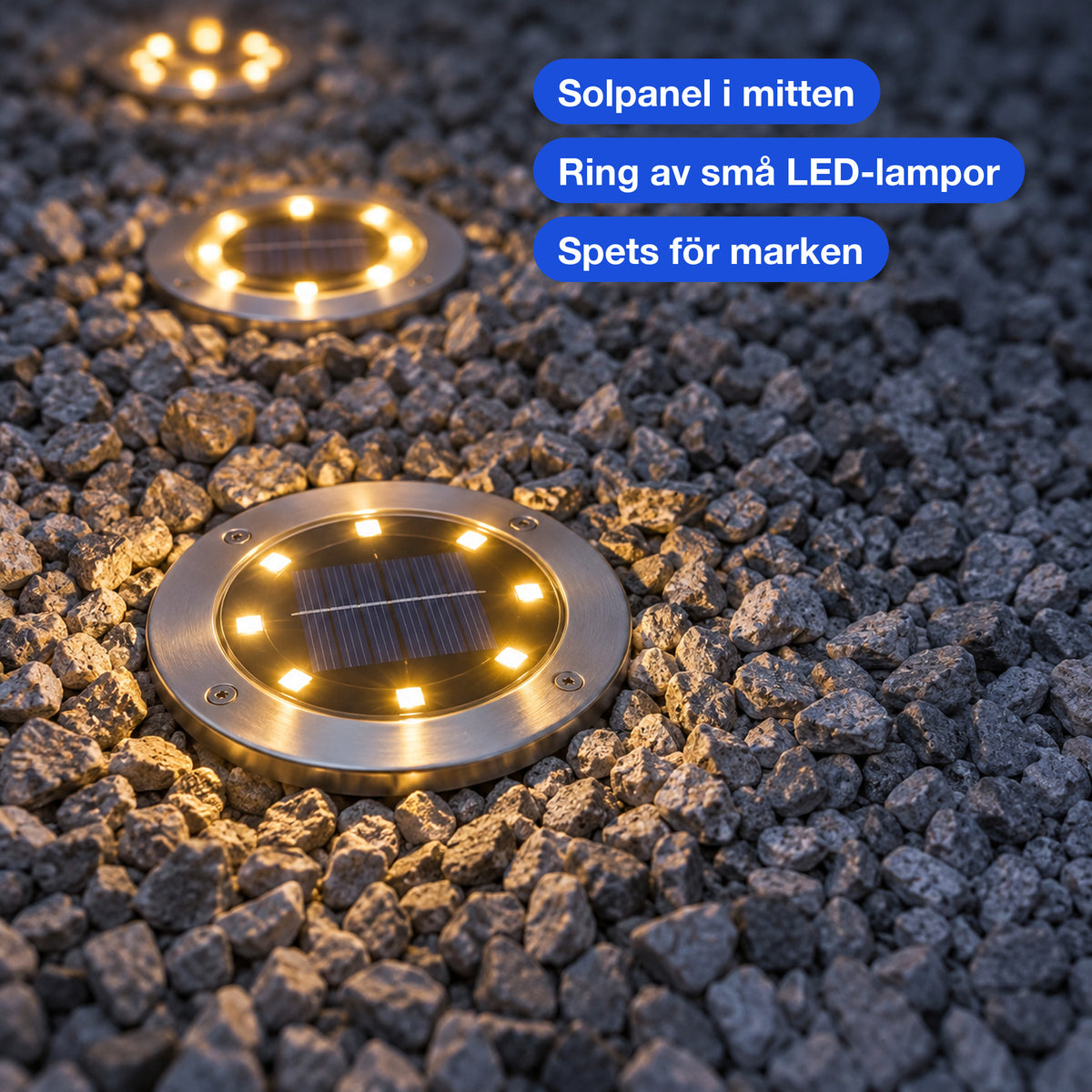 Närbild av en rund solcellsdriven marklampa med metallring och ring av små lampor i grus