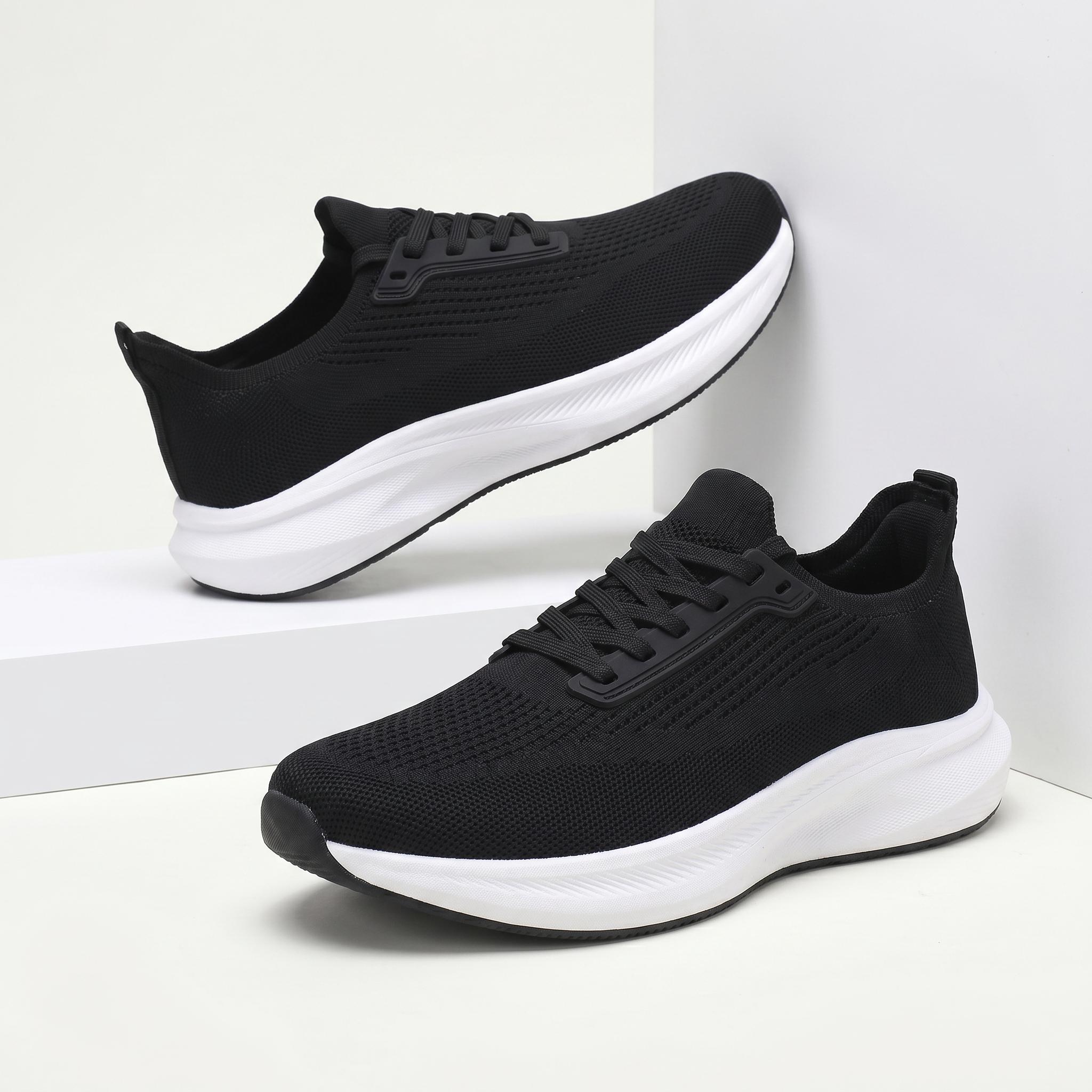 Zvarelo™ CloudStep — Hallux-vänliga skor med bred tåbox och sömlöst inre som låter dig gå hela dagen utan smärta