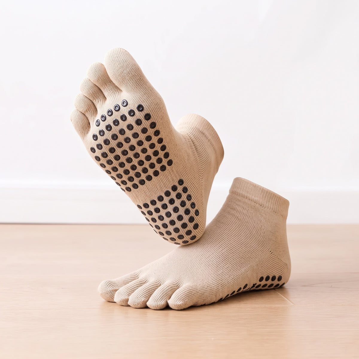 Beige grip-strumpor
