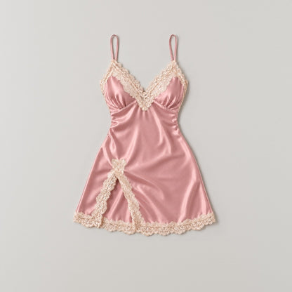 Rosa satinnattlinne med spetskant, platt lagt, färgvariant Rosa