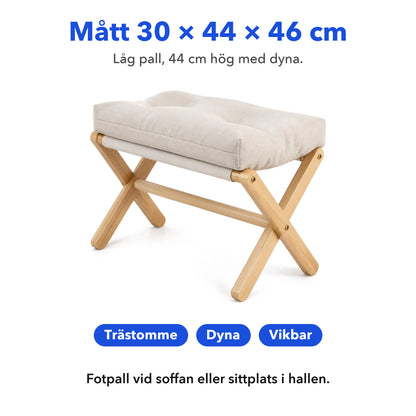 Mått 30 × 44 × 46 cm på den vikbara pallen i trä, en låg pall 44 cm hög med dyna
