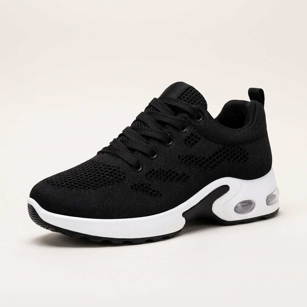 Zvarelo Sneakers svart studiobild